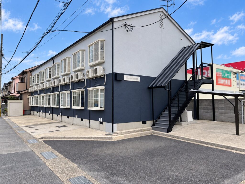 京都府亀岡市 一棟アパート(ワンルーム16戸)
